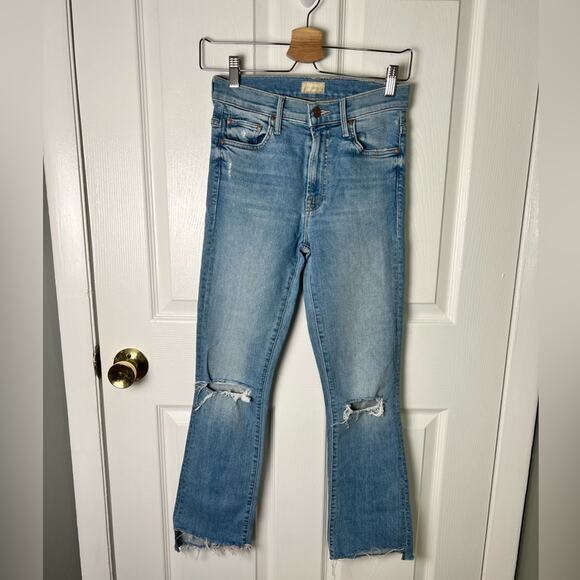 Mother Insider Crop Step Fray Jeans In Thrilling Shots 25 - Picture 2 of 10